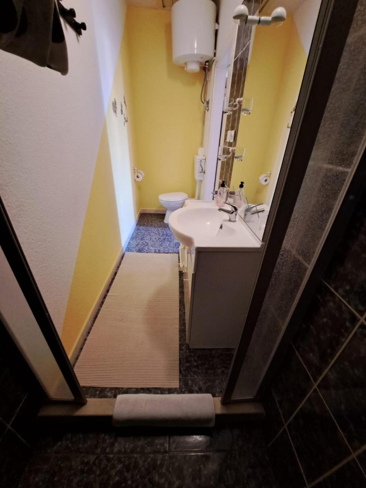 Apartmani Dusica Λομπάρδα Εξωτερικό φωτογραφία